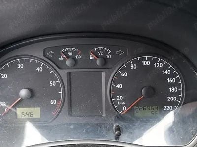 Utilizat 2003 VW Polo Berlinǎ | 1.000 EUR