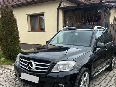 Second-hand Mercedes GLK220 170 CP (125 kW) 2010 Negru SUV