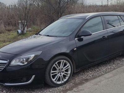 Second-hand Opel Insignia 163 CP (119 kW) 2014 Culoarenegru Break