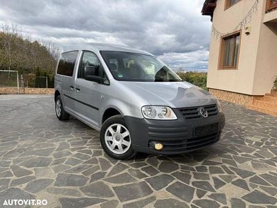 Second-hand VW Caddy Life 105 CP (77 kW) 2008 Culoareargint Monovolum
