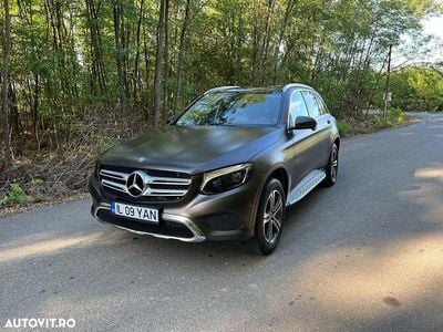 Culoaremaro Utilizat 2017 Mercedes GLC350 SUV | 21.500 EUR