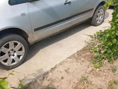 Second-hand Ford Galaxy 2004 Monovolum