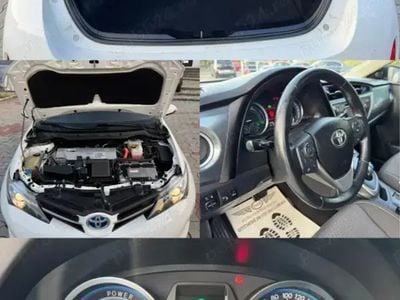 Toyota Auris Hybrid