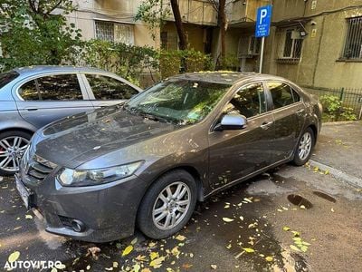 Culoaregri Second-hand 2014 Honda Accord Elegance Berlinǎ | 10.200 EUR