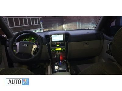 second-hand Kia Sorento 2.5