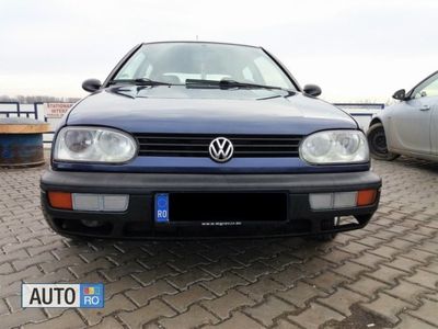 Second-hand VW Golf III 80 CP (58 kW) 1995 Albastru Hatchback