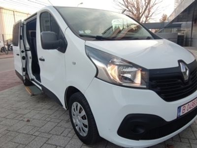 second-hand Renault Trafic R.A.R. efectuat