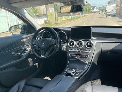 Mercedes C200
