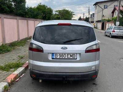 Second-hand Ford C-MAX 140 CP (102 kW) 2006 Gri Monovolum