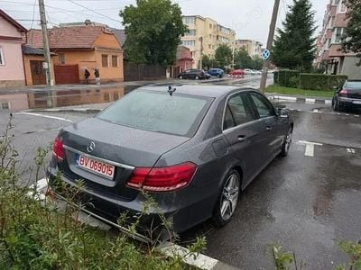 Utilizat 2013 Mercedes E400 AMG Berlinǎ | 17.000 EUR