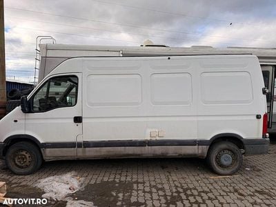 Culoarealb Utilizat 2003 Opel Movano Van | 1.400 EUR
