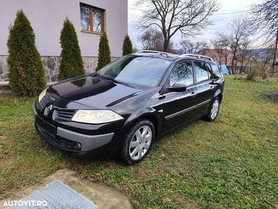 Culoarenegru Utilizat 2008 Renault Mégane GrandTour Dynamique Break | 2.000 EUR