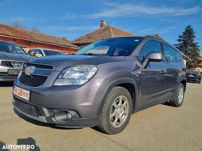 Second-hand Chevrolet Orlando LT 131 CP (96 kW) 2012 Gri Monovolum