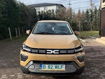 Second-hand Dacia Spring Extreme 47 kW (65 CP) 2024 Culoaregalbeuriu Hatchback