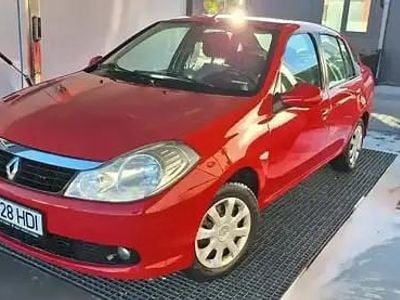 Utilizat 2010 Renault Clio II Berlinǎ | 1.999 EUR