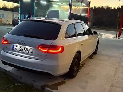 Utilizat 2012 Audi A4 | 9.600 EUR (Scump)