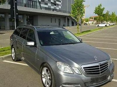 Mercedes E220