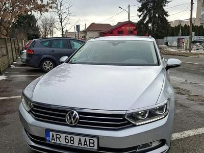Culoaregri Second-hand 2018 VW Passat Comfortline Break | 13.200 EUR (Preț bun)