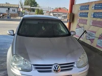 VW Golf V