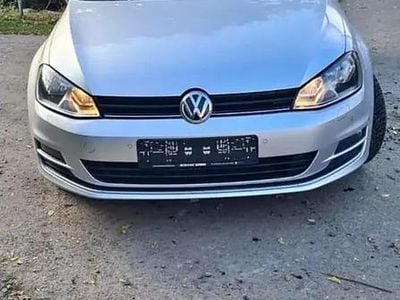 Utilizat 2015 VW Golf VII Break | 11.500 EUR (Scump)