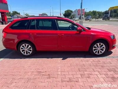 Rosu Second-hand 2018 Skoda Octavia Break | 9.950 EUR (Preț bun)