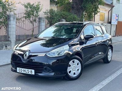 Culoarenegru Utilizat 2015 Renault Clio IV Bose Edition Hatchback | 4.700 EUR (Preț bun)