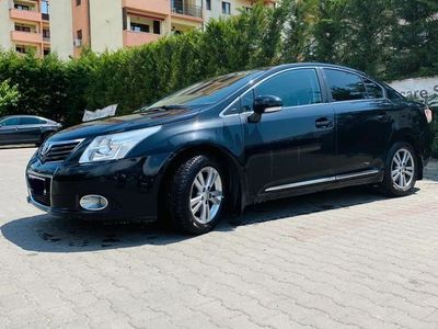 second-hand Toyota Avensis 1.8 Executive