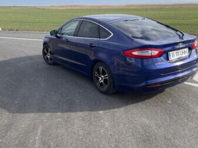 second-hand Ford Mondeo recent înmatriculat