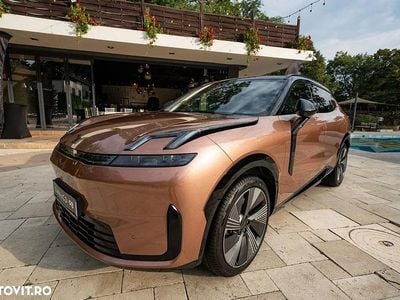 Culoaregalbeuriu Nouă 2025 Lynk & Co 08 SUV | 57.970 EUR