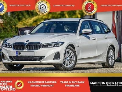 Culoarealb Utilizat 2022 BMW 320e Comfort Edition Break | 31.550 EUR (Preț OK)