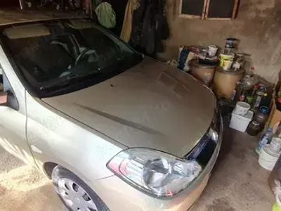 Renault Symbol II