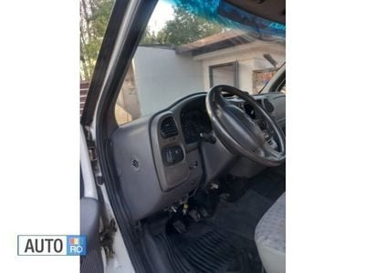 Alb Utilizat 2003 Ford Transit Pickup | 5.000 EUR