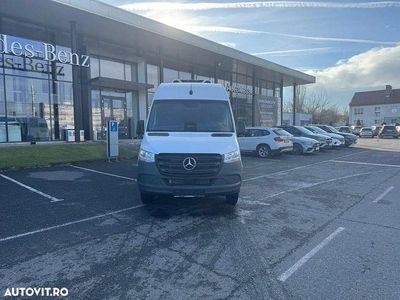 Culoarealb Nouă 2025 Mercedes 170 Monovolum | 81.362 EUR