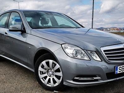 Second-hand Mercedes E200 150 CP (110 kW) 2010 Berlinǎ