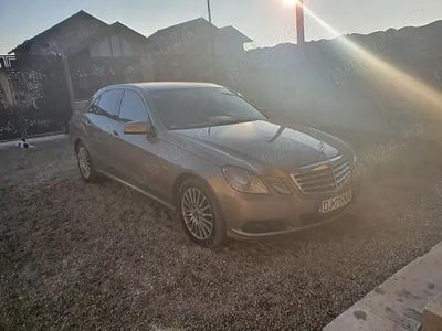 Mercedes E200