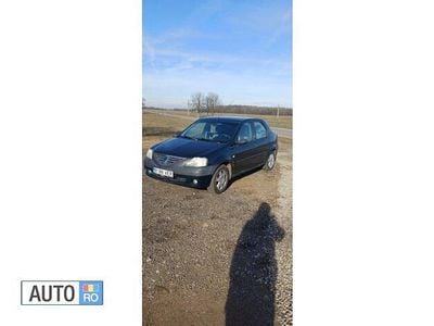 Verde Utilizat 2005 Dacia Logan Berlinǎ | 1.200 EUR (Preț OK)