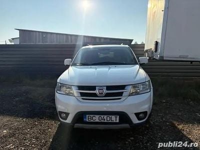 Second-hand Fiat Freemont 170 CP (125 kW) 2013 Alb SUV
