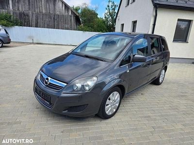 Culoaregri Second-hand 2011 Opel Zafira Family Monovolum | 3.990 EUR (Preț OK)