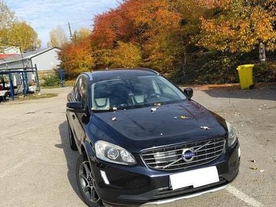 Culoarealbastru Second-hand 2017 Volvo XC60 SUV | 13.499 EUR (Preț bun)