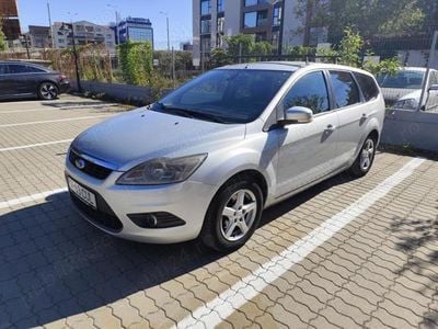 Second-hand Ford Focus 101 CP (74 kW) 2009 Argintiu Break