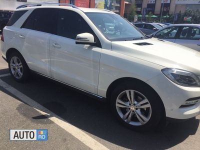 Second-hand Mercedes ML250 204 CP (150 kW) 2012 Alb SUV