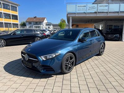 Utilizat 2022 Mercedes A200 AMG | 30.596 EUR (Scump)