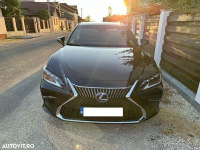 Lexus ES300H