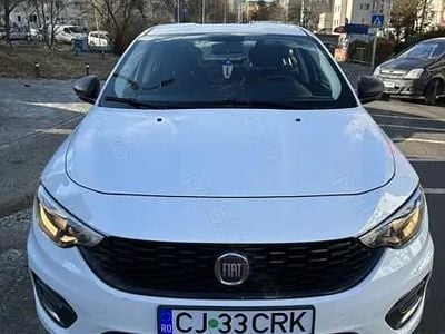 Second-hand Fiat Tipo 98 CP (72 kW) 2019 Alb Berlinǎ
