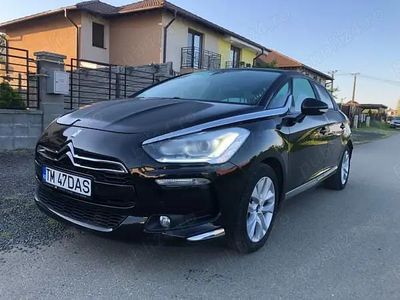 Utilizat 2015 DS Automobiles DS5 Hatchback | 7.900 EUR