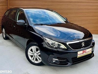 Culoarenegru Second-hand 2020 Peugeot 308 SW Business-Line Break | 7.980 EUR (Super Preț)