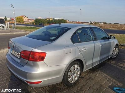 second-hand VW Jetta 1.6 TDI CR DPF Comfortline