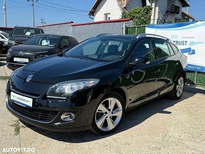 Culoarenegru Utilizat 2012 Renault Mégane GrandTour Bose Edition Break | 6.200 EUR (Scump)