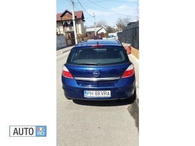 Utilizat 2004 Opel Astra Hatchback | 2.750 EUR (Scump)