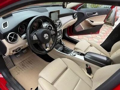 Second-hand Mercedes GLA180 Edition 122 CP (89 kW) 2019 Rosu SUV